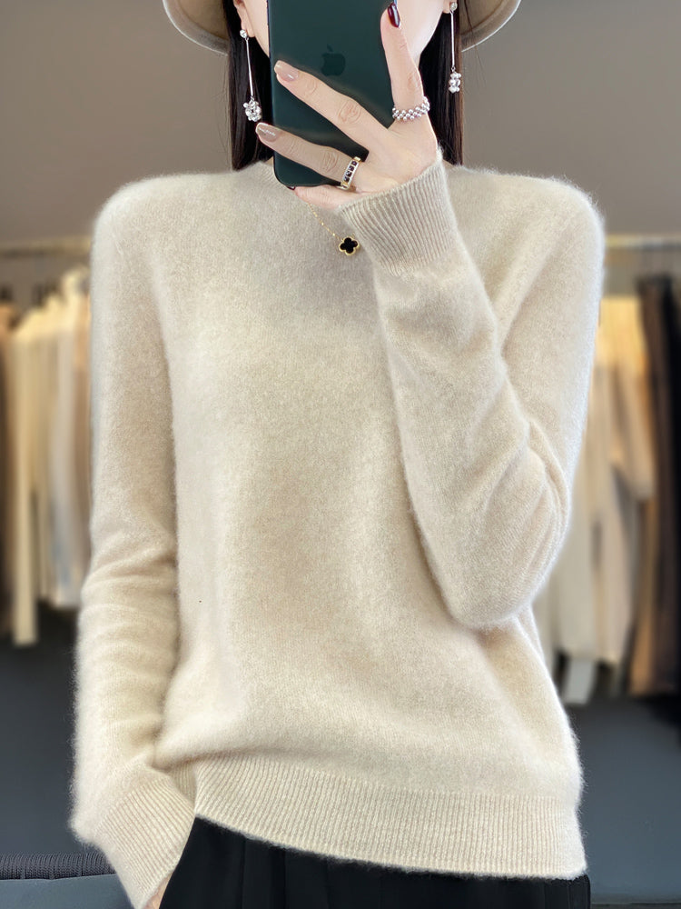 Anette - Trendy and Comfortable Sweater