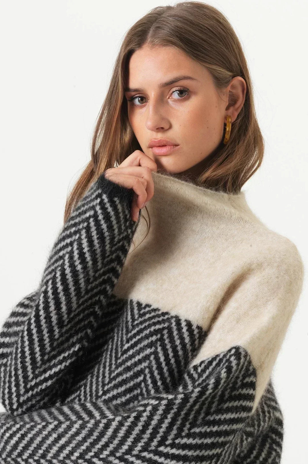 Gia - Elegant Cashmere Sweater